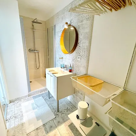 Le Friendly, Proche Paris Apartment
